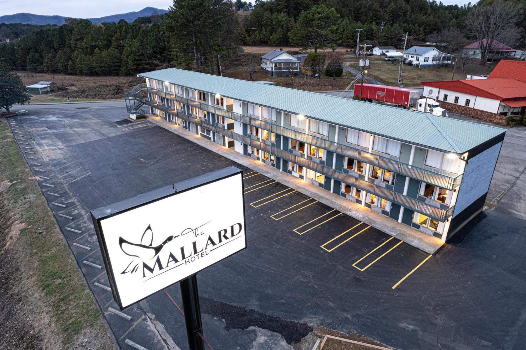 The Mallard & 4* Copperhill